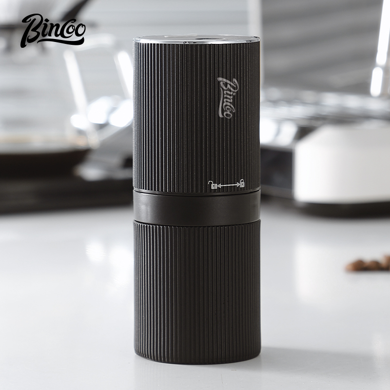 مطحنة قهوة كهربائية محمولة من  - مراجعة Coffee Equipment For Camping وسعره